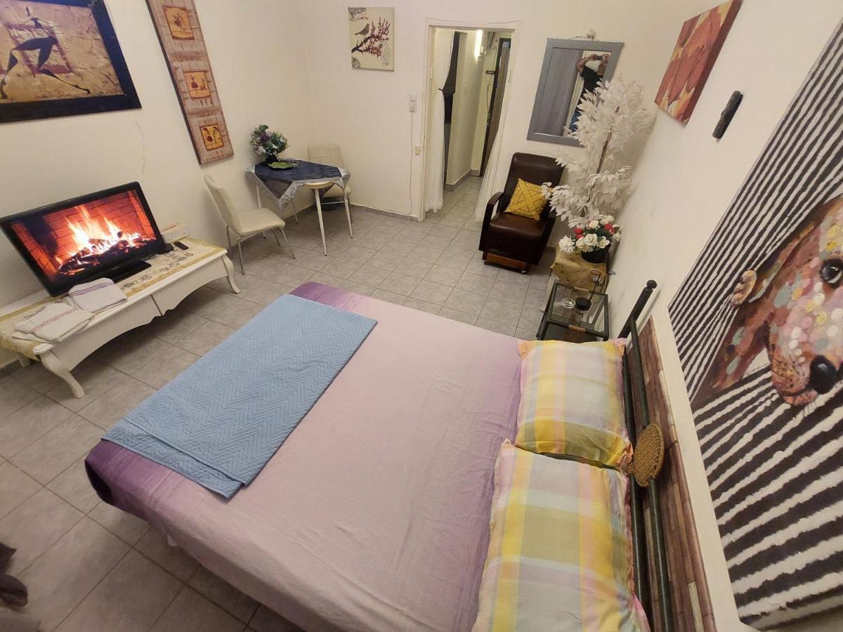 Modern Studio Central Haifa Free Wifi דירת נופש מאובזרת בחיפה Luaran gambar